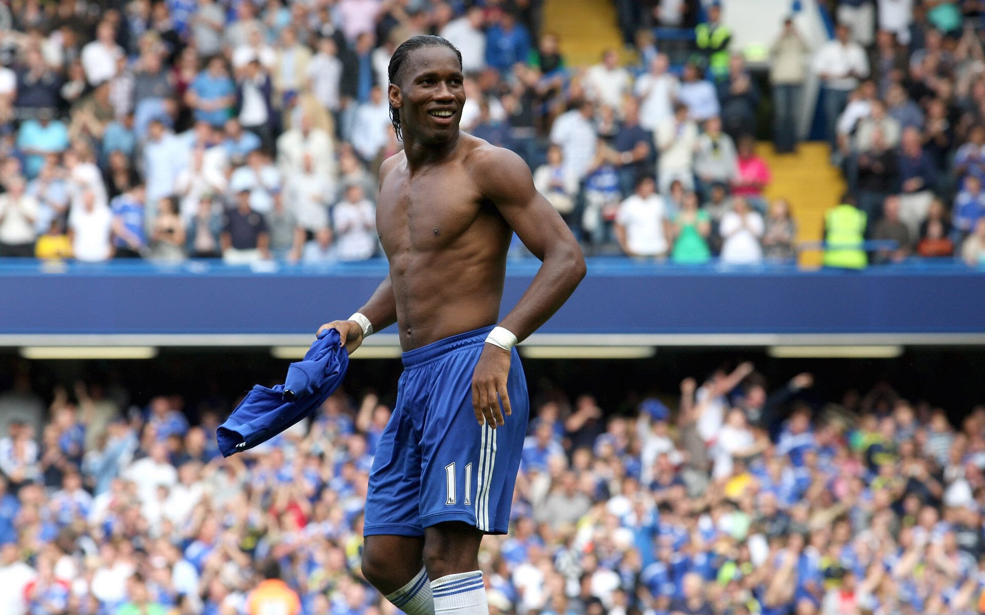 开云体育-冰与火之歌，当牙买加寒流冻结卡塔尔，C罗在沙漠点燃葡萄牙的太阳