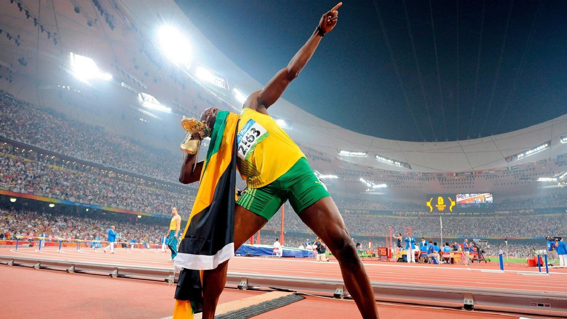 哈登关键时刻站出来，开拓者关键战突围深圳队